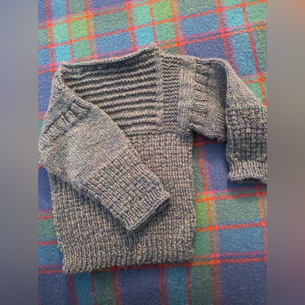 Child’s Vintage Wool Blend Handmade Sweater-never worn.